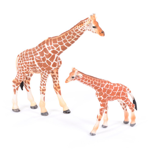 Small World Giraffe Adult and Baby
